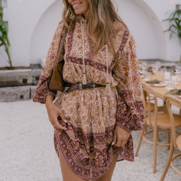 spell sundown boho mini dress beach cover-up with delicate construction that Motel UO Exclusive Burgundy SIZ:10